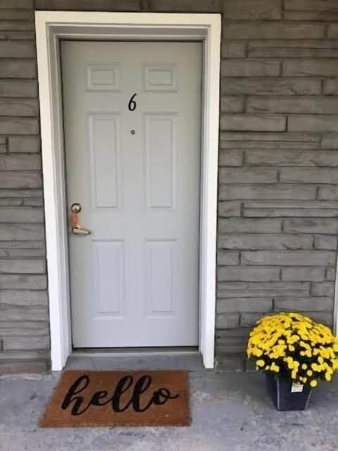 Nightshade Inn & Gardens